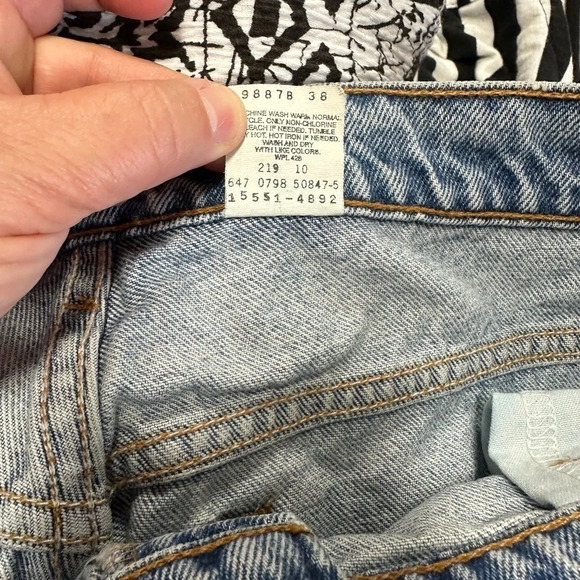 Vintage Levi’s 550 Jeans / 14 - Picture 4 of 7